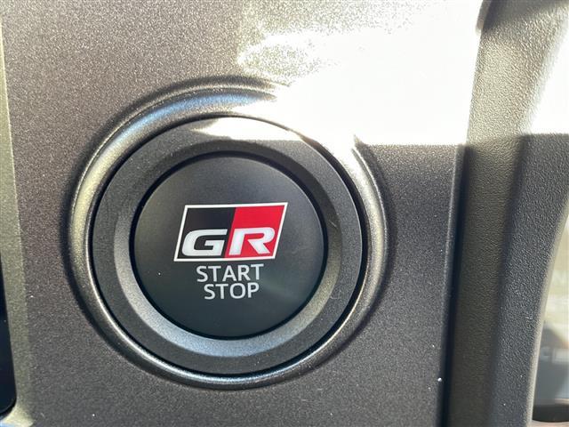 GRヤリス RZ ハイパフォーマンス Bluetooth接続 ディスプレイオーディオ ETC バックカメラ ドライブレコーダー 純正フロアマット 純正アルミホイール クルーズコントロール ハンドルヒーター BSM(16枚目)