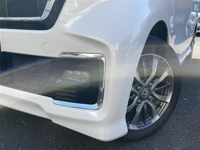 N-BOXカスタム L・スロープ 社外SDナビ BT CD DVD TV バックカメラ ETC レーダークルーズコントロール 両側パワースライド シートヒーターDN席 オートライト レーンキープ 衝撃軽減システム プッシュスタート(11枚目)