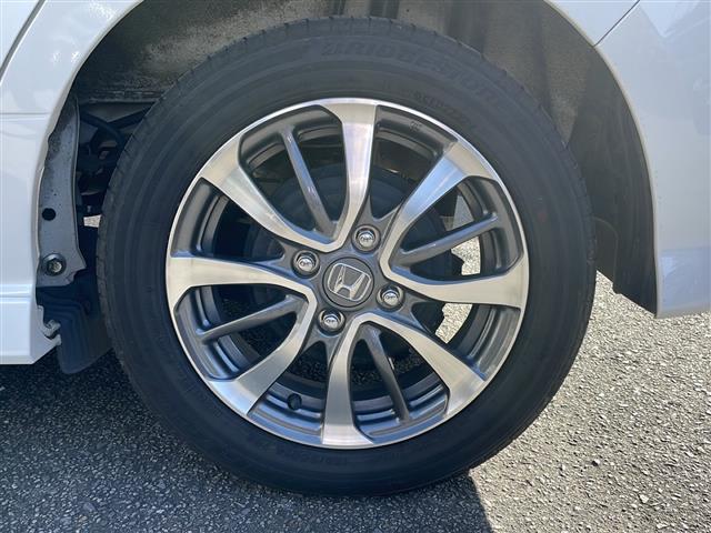 N-BOXカスタム L・スロープ 社外SDナビ BT CD DVD TV バックカメラ ETC レーダークルーズコントロール 両側パワースライド シートヒーターDN席 オートライト レーンキープ 衝撃軽減システム プッシュスタート(14枚目)