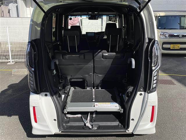 N-BOXカスタム L・スロープ 社外SDナビ BT CD DVD TV バックカメラ ETC レーダークルーズコントロール 両側パワースライド シートヒーターDN席 オートライト レーンキープ 衝撃軽減システム プッシュスタート(17枚目)