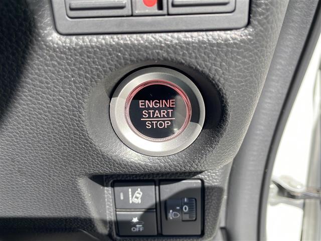 N-BOXカスタム L・スロープ 社外SDナビ BT CD DVD TV バックカメラ ETC レーダークルーズコントロール 両側パワースライド シートヒーターDN席 オートライト レーンキープ 衝撃軽減システム プッシュスタート(25枚目)