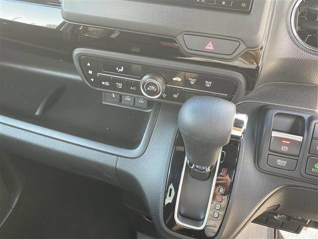 N-BOXカスタム L・スロープ 社外SDナビ BT CD DVD TV バックカメラ ETC レーダークルーズコントロール 両側パワースライド シートヒーターDN席 オートライト レーンキープ 衝撃軽減システム プッシュスタート(32枚目)