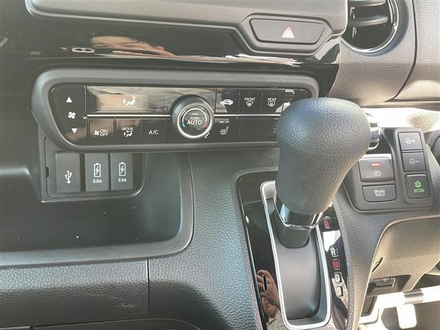 N-BOXカスタム L・スロープ 社外SDナビ BT CD DVD TV バックカメラ ETC レーダークルーズコントロール 両側パワースライド シートヒーターDN席 オートライト レーンキープ 衝撃軽減システム プッシュスタート(39枚目)