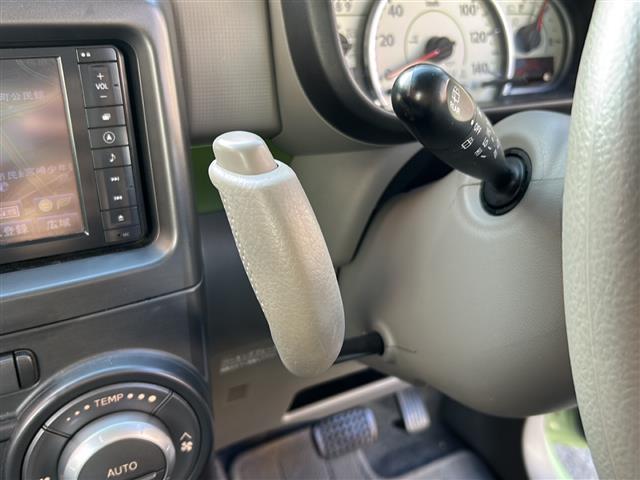 ムーヴコンテ Ｘ　純正ＳＤナビ　ワンセグテレビ　アイドリングストップ　パワーステアリング　パワーウィンドウ　純正フロアマット　ＡＢＳ　電動格納ミラー　ＣＤチェンジャー　ＵＳＢ入力端子（6枚目）