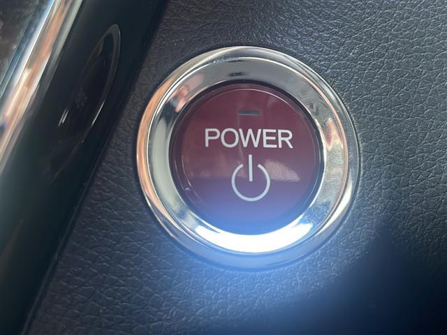 ヴェゼル ハイブリッドＸ　社外ナビ　Ｂｌｕｅｔｏｏｔｈ　バックカメラ　フルセグＴＶ　ＣＤ／ＤＶＤチェンジャー　ＥＴＣ　アイドリングストップ　パワーステアリング　パワーウィンドウ　衝突軽減システム　純正アルミホイール　純正フロア（22枚目）