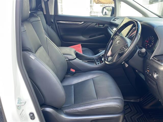 アルファード ２．５Ｓ　Ｃパッケージ　純正ナビ　ＪＢＬサウンド　Ｂｌｕｅｔｏｏｔｈ　後席用モニター　ＵＳＢ入力端子　全方位カメラ　ＢＳＭ　ハンドルヒーター　モデリスタフルエアロ　シートヒーター　エアシート　前後ドライブレコーダー　ＥＴＣ（20枚目）