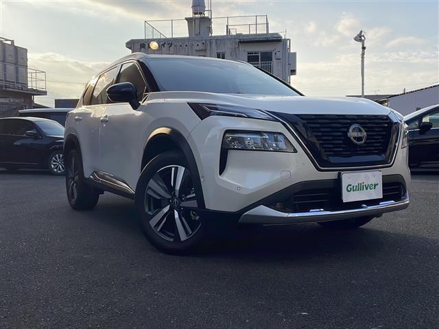 エクストレイル Ｇ　ｅ－４ＯＲＣＥ　ディスプレイオーディオ　Ｂｌｕｅｔｏｏｔｈ　ＵＳＢ入力端子　全方位カメラ　フルセグＴＶ　ＥＴＣ　前後ドライブレコーダー　ＢＳＭ　レーダークルーズコントロール　ＢＯＳＥサウンド　ヘッドアップディスプレイ（2枚目）