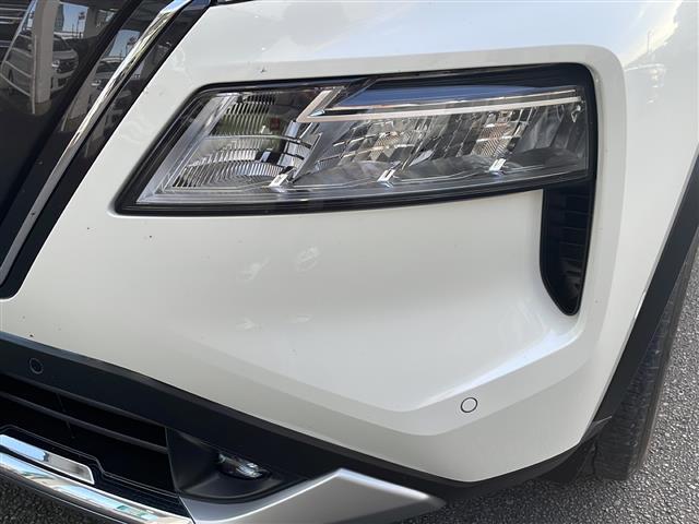 エクストレイル Ｇ　ｅ－４ＯＲＣＥ　ディスプレイオーディオ　Ｂｌｕｅｔｏｏｔｈ　ＵＳＢ入力端子　全方位カメラ　フルセグＴＶ　ＥＴＣ　前後ドライブレコーダー　ＢＳＭ　レーダークルーズコントロール　ＢＯＳＥサウンド　ヘッドアップディスプレイ（13枚目）