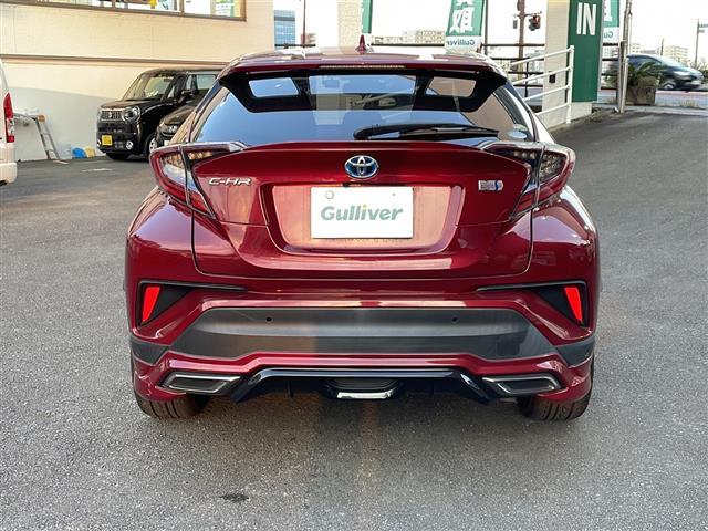 Ｃ－ＨＲ Ｇ　ＳＤナビ　Ｂｌｕｅｔｏｏｔｈ　フルセグＴＶ　バックカメラ　ＢＳＭ　モデリスタフルエアロ　前後ドライブレコーダー　前後コーナーセンサー　ＥＴＣ　ＣＤチェンジャー　純正アルミホイール　純正フロアマット（7枚目）