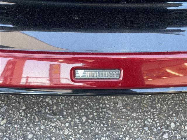 Ｃ－ＨＲ Ｇ　ＳＤナビ　Ｂｌｕｅｔｏｏｔｈ　フルセグＴＶ　バックカメラ　ＢＳＭ　モデリスタフルエアロ　前後ドライブレコーダー　前後コーナーセンサー　ＥＴＣ　ＣＤチェンジャー　純正アルミホイール　純正フロアマット（14枚目）