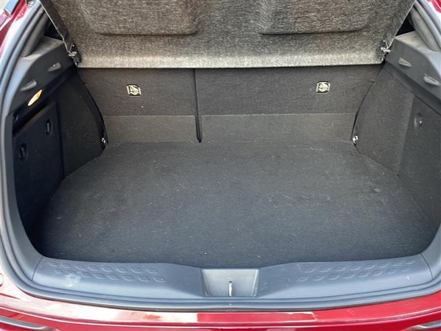 Ｃ－ＨＲ Ｇ　ＳＤナビ　Ｂｌｕｅｔｏｏｔｈ　フルセグＴＶ　バックカメラ　ＢＳＭ　モデリスタフルエアロ　前後ドライブレコーダー　前後コーナーセンサー　ＥＴＣ　ＣＤチェンジャー　純正アルミホイール　純正フロアマット（16枚目）