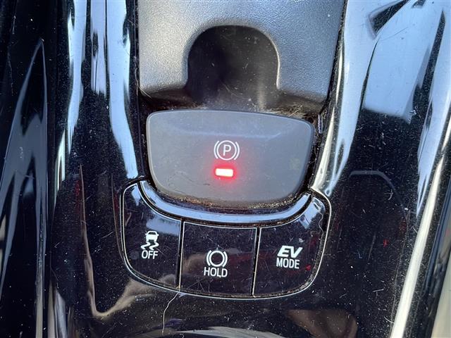 Ｃ－ＨＲ Ｇ　ＳＤナビ　Ｂｌｕｅｔｏｏｔｈ　フルセグＴＶ　バックカメラ　ＢＳＭ　モデリスタフルエアロ　前後ドライブレコーダー　前後コーナーセンサー　ＥＴＣ　ＣＤチェンジャー　純正アルミホイール　純正フロアマット（34枚目）