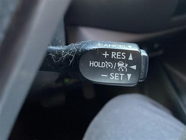 Ｃ－ＨＲ Ｇ　ＳＤナビ　Ｂｌｕｅｔｏｏｔｈ　フルセグＴＶ　バックカメラ　ＢＳＭ　モデリスタフルエアロ　前後ドライブレコーダー　前後コーナーセンサー　ＥＴＣ　ＣＤチェンジャー　純正アルミホイール　純正フロアマット（35枚目）