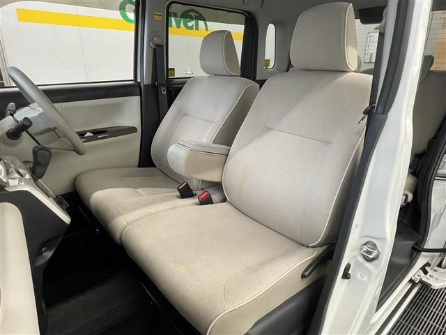 ムーヴキャンバス Ｇメイクアップリミテッド　ＳＡＩＩＩ　社外ＳＤナビ（ＦＭ／ＡＭ／ＣＤ／Ｂｌｕｅｔｏｏｔｈ）　ワンセグテレビ　衝突被害軽減装置　全方位カメラ　両側パワースライドドア　アイドリングストップ　横滑り防止装置　オートマチックハイビーム　ＥＴＣ（24枚目）