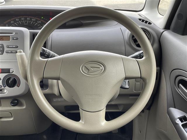 タント L 純正オーディオ(FM/AM/CD) 片側スライドドア ベンチシート ヘッドライトレベライザー 電動格納ミラー スタッドレスタイヤ社外AW(155/65R14/7mm)(6枚目)