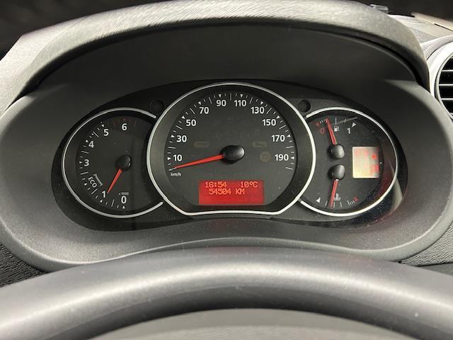 カングー プラティーク ルーフレール 社外ナビ(3枚目)