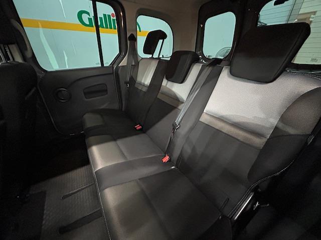 カングー プラティーク ルーフレール 社外ナビ(17枚目)