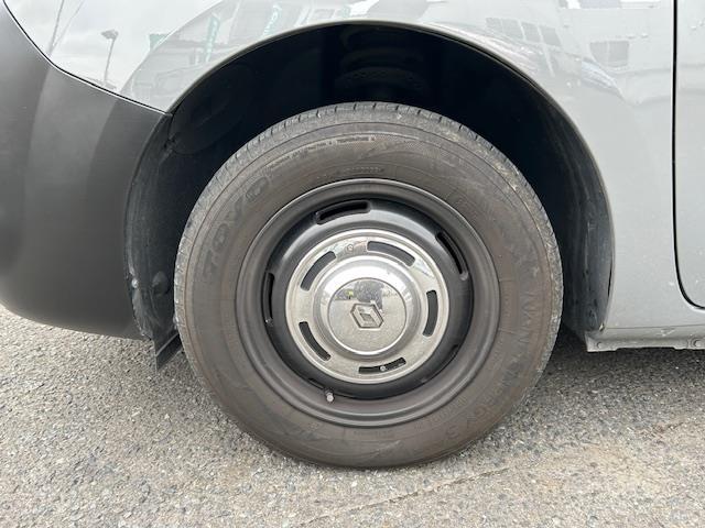 カングー プラティーク ルーフレール 社外ナビ(24枚目)