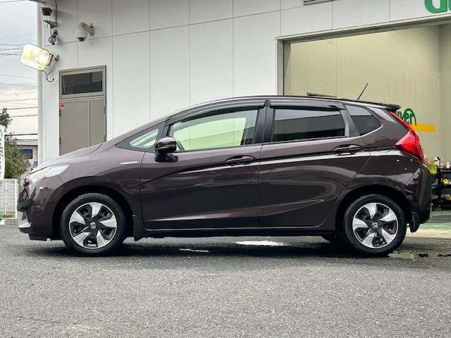 フィットハイブリッド Fパッケージ コンフォートエディション ワンオーナー純正ナビバックカメラワンセグ(5枚目)