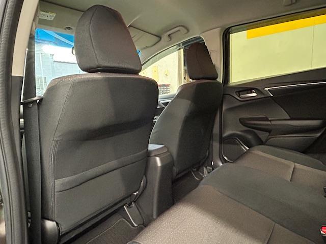 フィットハイブリッド Fパッケージ コンフォートエディション ワンオーナー純正ナビバックカメラワンセグ(15枚目)