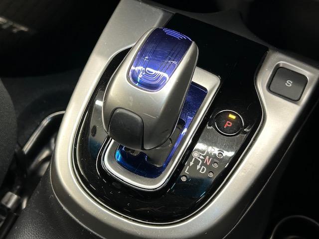 フィットハイブリッド Fパッケージ コンフォートエディション ワンオーナー純正ナビバックカメラワンセグ(26枚目)