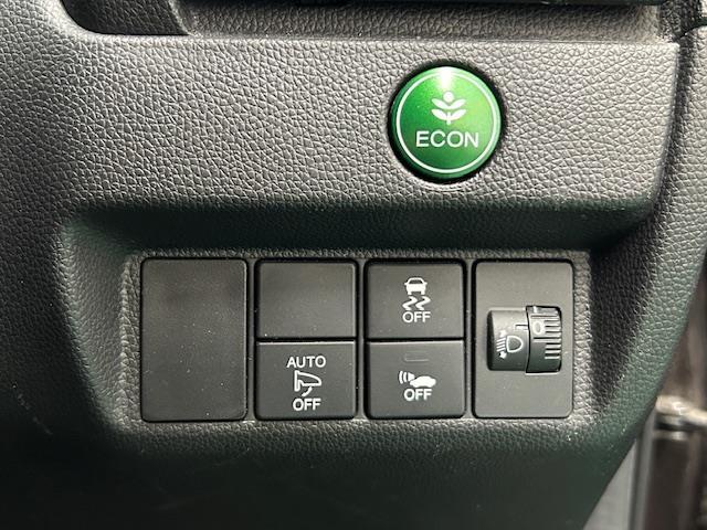 フィットハイブリッド Fパッケージ コンフォートエディション ワンオーナー純正ナビバックカメラワンセグ(28枚目)