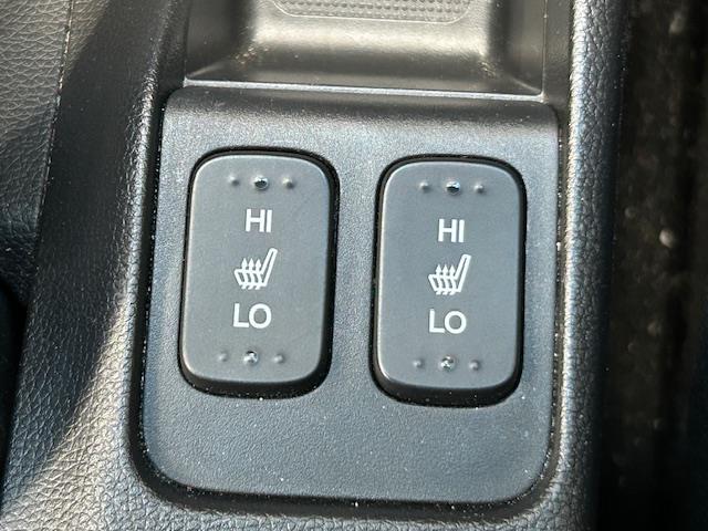 フィットハイブリッド Fパッケージ コンフォートエディション ワンオーナー純正ナビバックカメラワンセグ(29枚目)