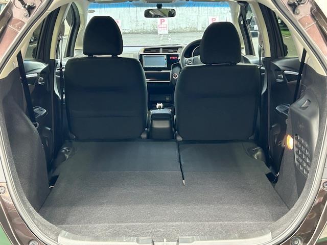 フィットハイブリッド Fパッケージ コンフォートエディション ワンオーナー純正ナビバックカメラワンセグ(32枚目)