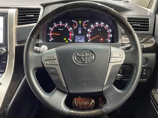 ヴェルファイア 2.4Z ゴールデンアイズ 純正メモリーナビ(FM/AM/CD/Bluetooth) フルセグテレビ ハーフレザーシート クルーズコントロール 両側パワースライドドア パワーバックドア クールボックス フリップダウンモニター(10枚目)