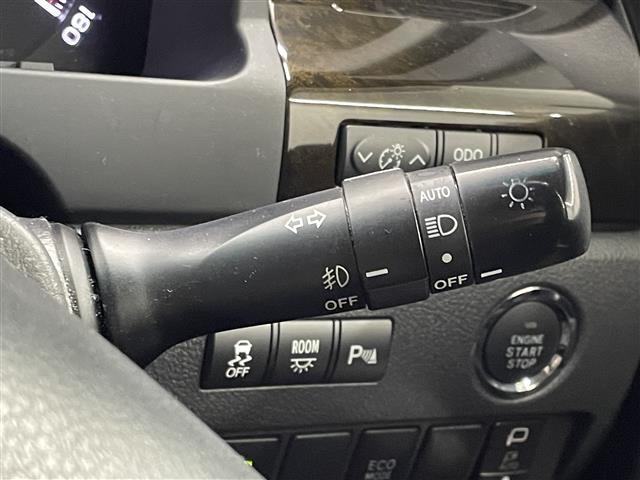 ヴェルファイア 2.4Z ゴールデンアイズ 純正メモリーナビ(FM/AM/CD/Bluetooth) フルセグテレビ ハーフレザーシート クルーズコントロール 両側パワースライドドア パワーバックドア クールボックス フリップダウンモニター(15枚目)