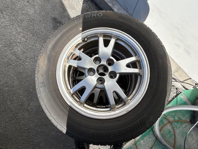 プリウス Ｇ　・純正ＳＤナビ　・ワンセグＴＶ　・ＣＤ／ＤＶＤ／ＡＭ／ＦＭ　・バックカメラ　・クルーズコントロール　・ＨＩＤヘッドライト　・オートライト　・フロントフォグライト　・ウィンカーミラー　・電動格納ミラー（36枚目）