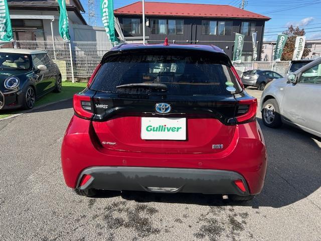 ヤリス ハイブリッドＺ　ワンオーナー　４ＷＤ（19枚目）