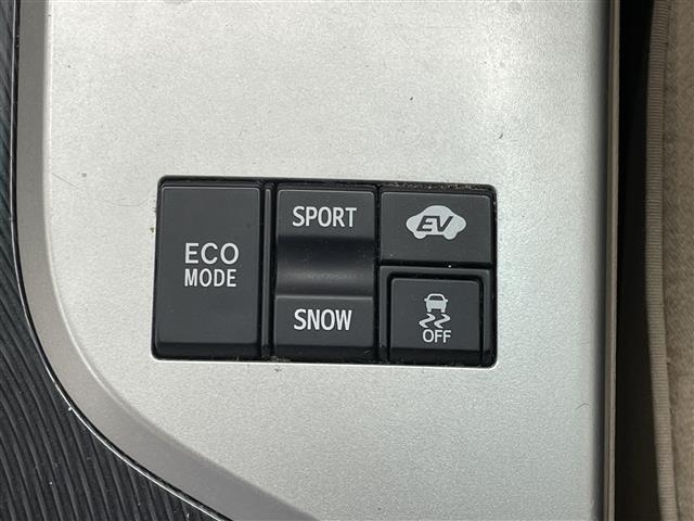 クラウンハイブリッド Ｌパッケージ　純正メモリーナビ（ＡＭ／ＦＭ／ＣＤ／ＤＶＤ）　フルセグテレビ　クルーズコントロール　横滑り防止装置　前席パワーシート　スマートキー　プッシュスタート　ＥＴＣ（19枚目）