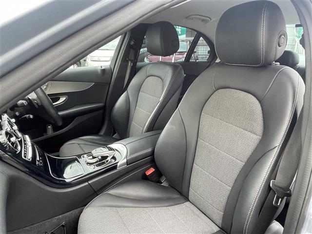 Ｃクラス Ｃ１８０アバンギャルド　Ｃクラス　Ｃ１８０　レーダーセーフティ　純正ナビ　フルセグテレビ　ブラインドスポットモニター　パワーシート　パワーバックドア　前後ドラレコ　レーダークルーズコントロール（18枚目）