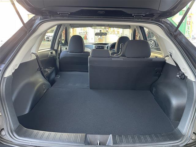インプレッサ １．５ｉ　インプレッサ１．５ｉ　社外オーディオ　ＣＤ／ＦＭ／ＡＭ　電動格納ミラー　純正フロアマット　ヘッドライトレベライザー　リモコンキー　スペアキー（19枚目）