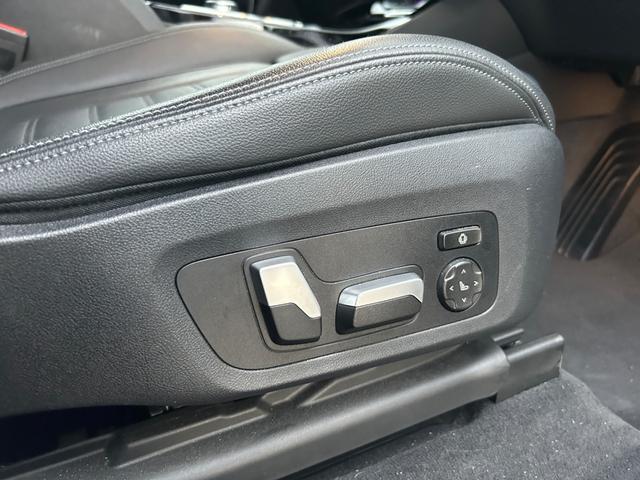 Ｘ３ ｘＤｒｉｖｅ　２０ｄ　Ｍスポーツ　ワンオーナー／軽油／ターボ／ハイラインパッケージ／黒革シート／全席シートヒーター／ドライビングアシストプラス／パーキングアシストプラス／全方位カメラ（35枚目）
