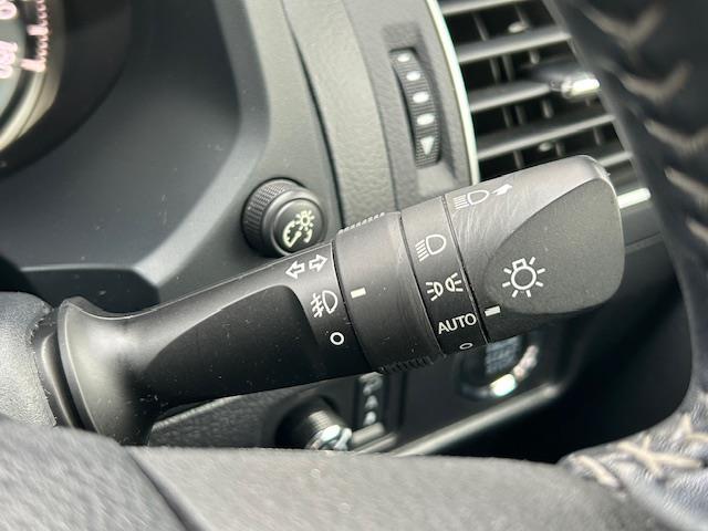ランドクルーザープラド ＴＸ　Ｌパッケージ　１オーナー／７人乗／純正９型ナビ／セーフティセンスＰ／ＬＥＤヘッドランプ／ビルトインＥＴＣ（14枚目）