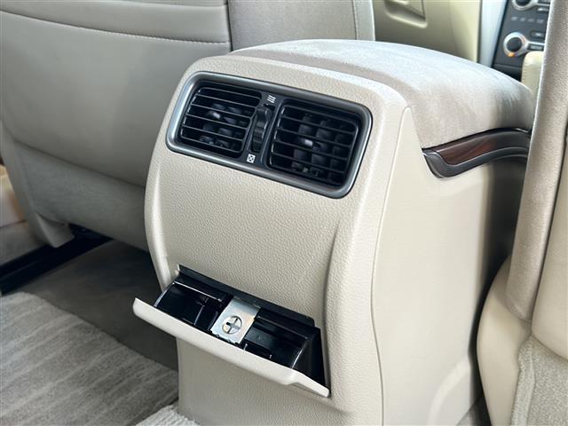 ティアナ 250XL 純正ナビ/バックカメラ/ETC/社外18AW/前席パワーシート/エンジンプッシュスタート(19枚目)