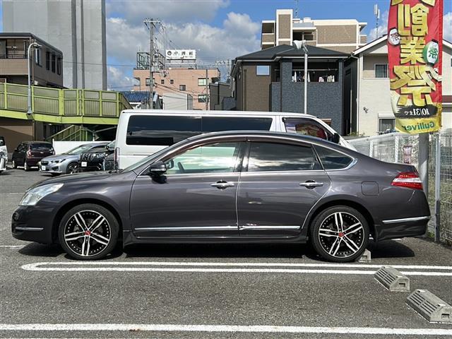 ティアナ 250XL 純正ナビ/バックカメラ/ETC/社外18AW/前席パワーシート/エンジンプッシュスタート(29枚目)