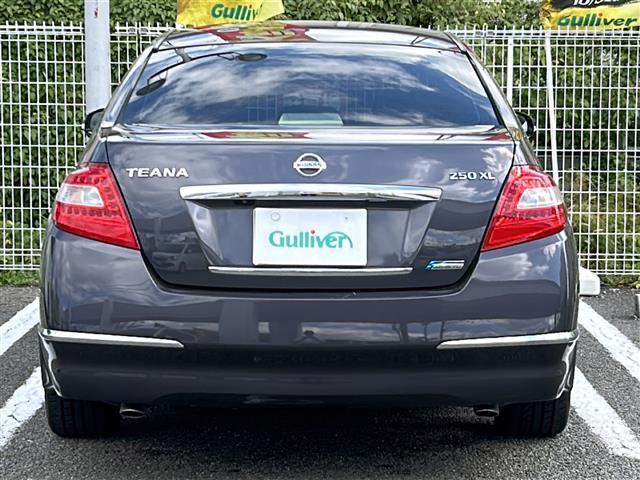 ティアナ 250XL 純正ナビ/バックカメラ/ETC/社外18AW/前席パワーシート/エンジンプッシュスタート(31枚目)