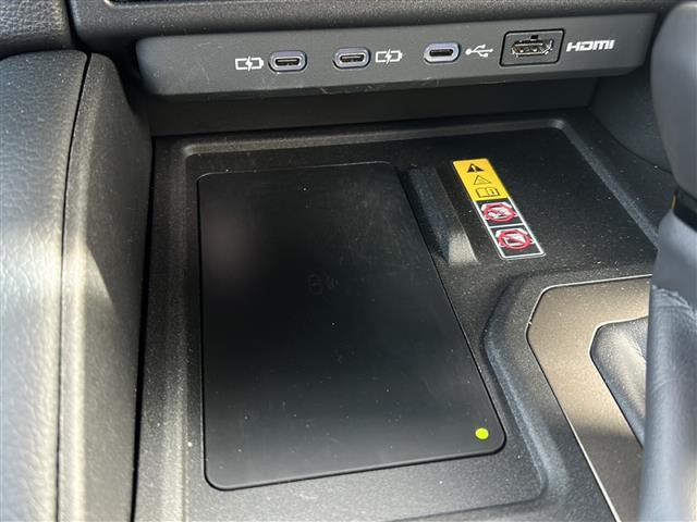 ランドクルーザー250 ZXファーストエディション 軽油/4WD/ワンオーナー/純正ナビ/BSM/パノラミックビュー/ヘッドアップディスプレイ(15枚目)