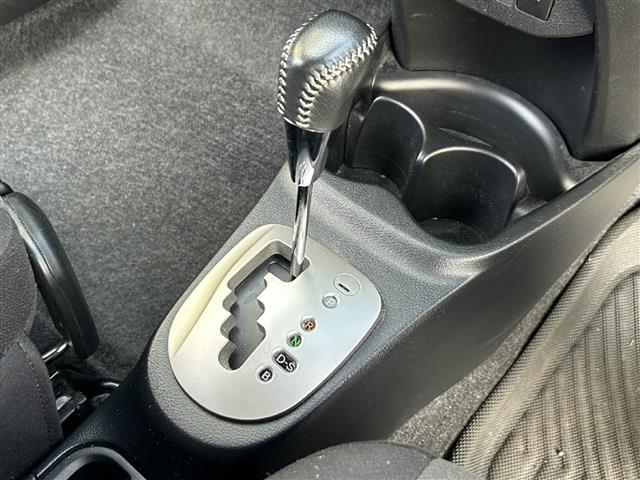 ヴィッツ U(9枚目)