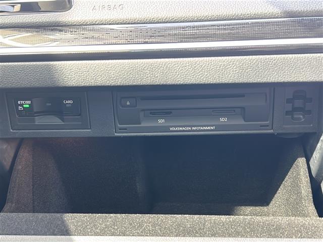 ゴルフ TSIハイライン テックエディション 1オナ 純正ナビ Bカメ クルコン ETC(12枚目)