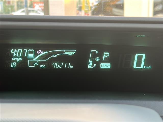 アクア Ｓ　１オナ　純正ＳＤナビ　Ｂカメ　前後ドラレコ　ＥＴＣ（5枚目）