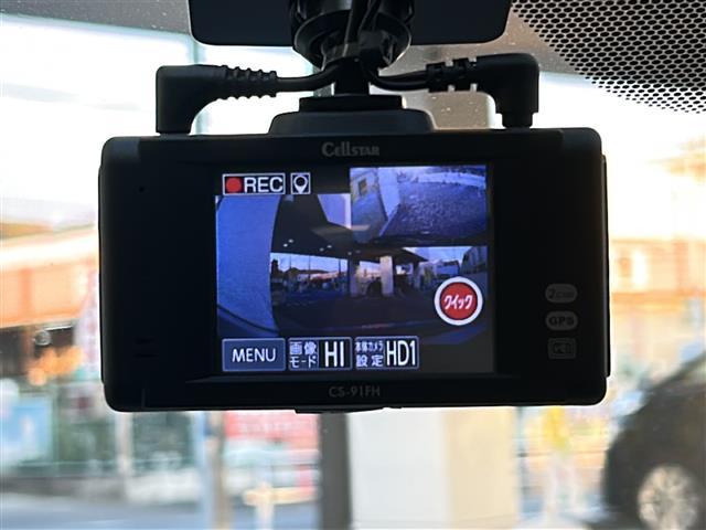 アクア Ｓ　１オナ　純正ＳＤナビ　Ｂカメ　前後ドラレコ　ＥＴＣ（13枚目）