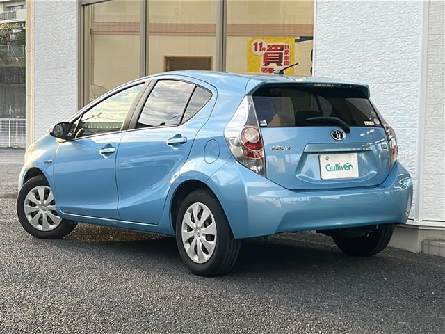 アクア Ｓ　１オナ　純正ＳＤナビ　Ｂカメ　前後ドラレコ　ＥＴＣ（33枚目）