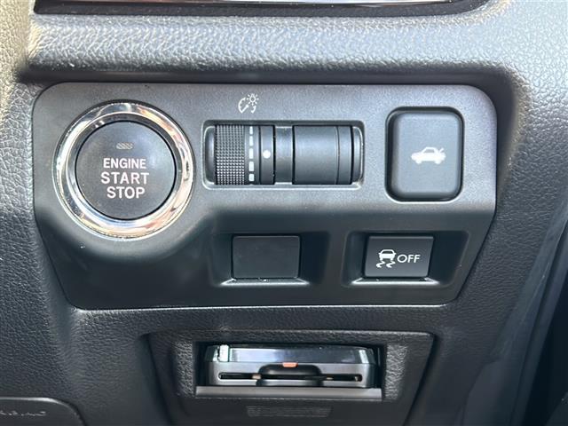 店頭販売もしておりますので、先に在庫が無くなってしまうこともございます。気になる車はまずはお問い合わせください！