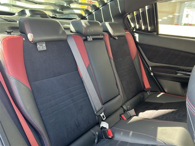 みなさまのお車選びのお手伝いをさせてください！スタッフ一同心よりご来店、お問い合わせをお待ちしております！