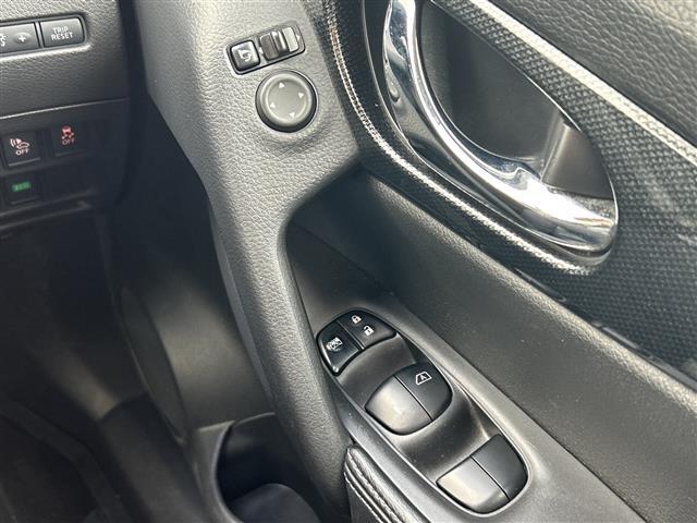 エクストレイル ２０Ｘ　ＨＶエクストリーマＸエマジェンシーブレーキＰ　１オナ　社外ＳＤナビ　Ｂカメ　純正ＡＷ　ＥＴＣ　４ＷＤ（30枚目）