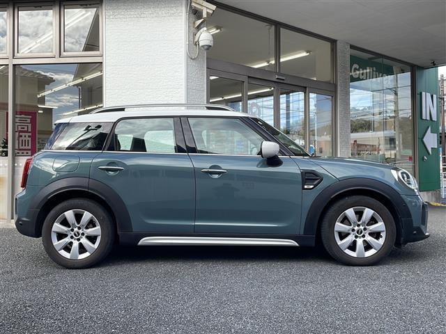 ＭＩＮＩ クーパーＤ　クロスオーバー　純正ナビ　（ＦＭ／ＡＭ／ＢＴ／ＵＳＢ）　バックカメラ　ドライブレコーダー（前後）　アダプティブクルーズコントロール　パワーバッグドア　コーナーセンサー　ＥＴＣ　ステアリングスイッチ　スペアキー（31枚目）